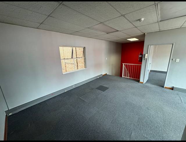 400M² WAREHOUSE TO LET IN LINBRO PARK